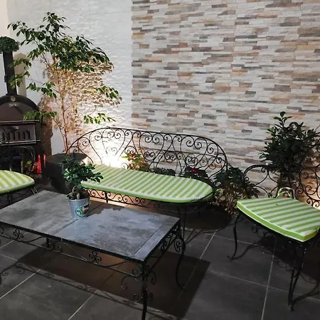 Cheerful 3 Bedroom Town House With Garage Free Parking Inside Or Outside With Back Yard And Roof * Sliema